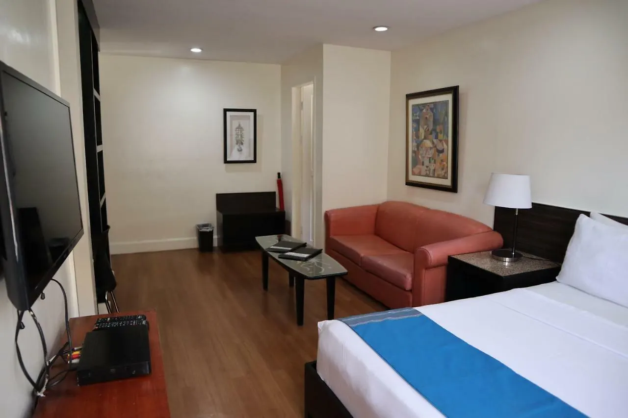 Domicilio Lorenzo Davao 2*,  Philippines