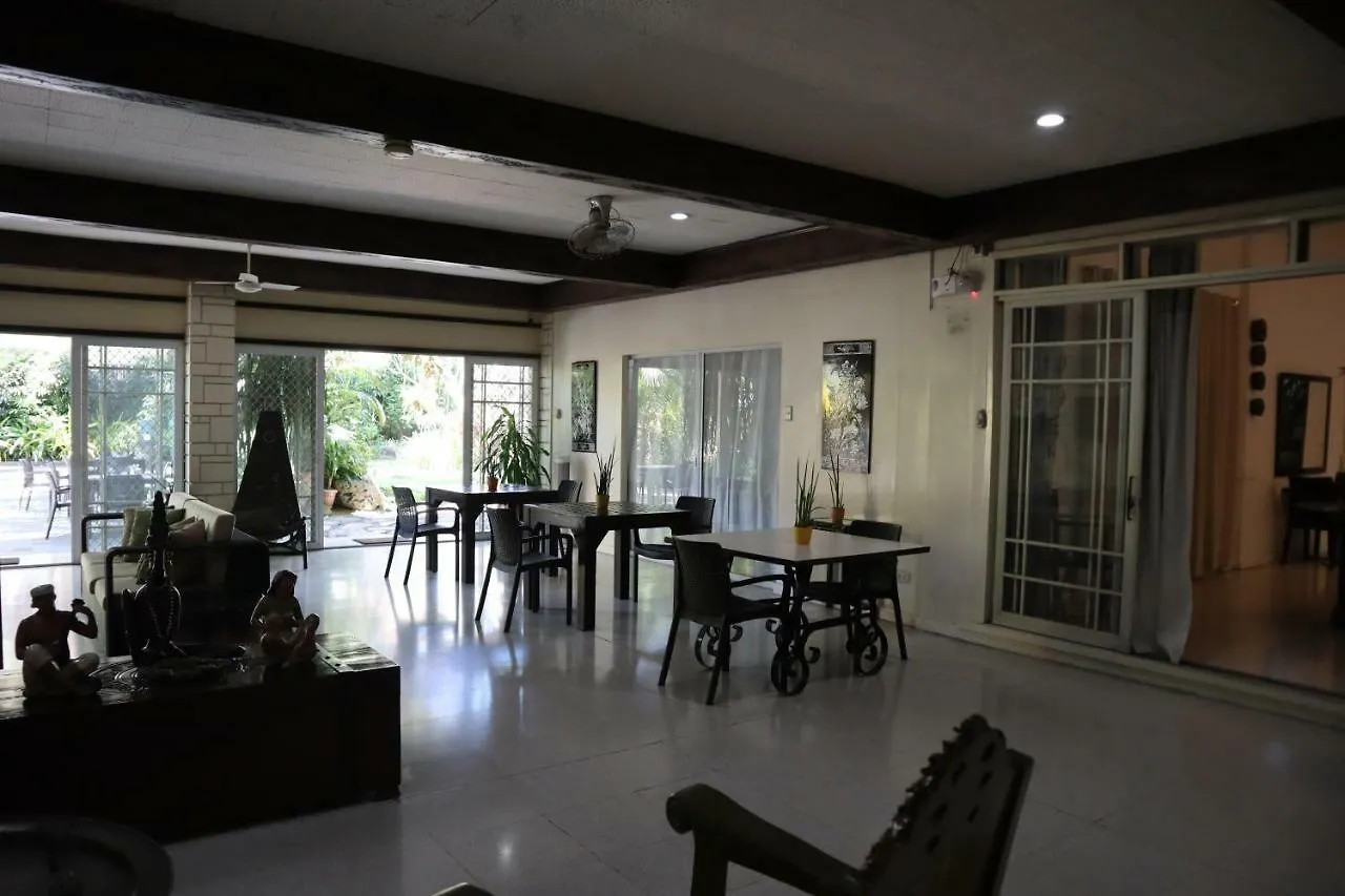 Domicilio Lorenzo Davao 2*,